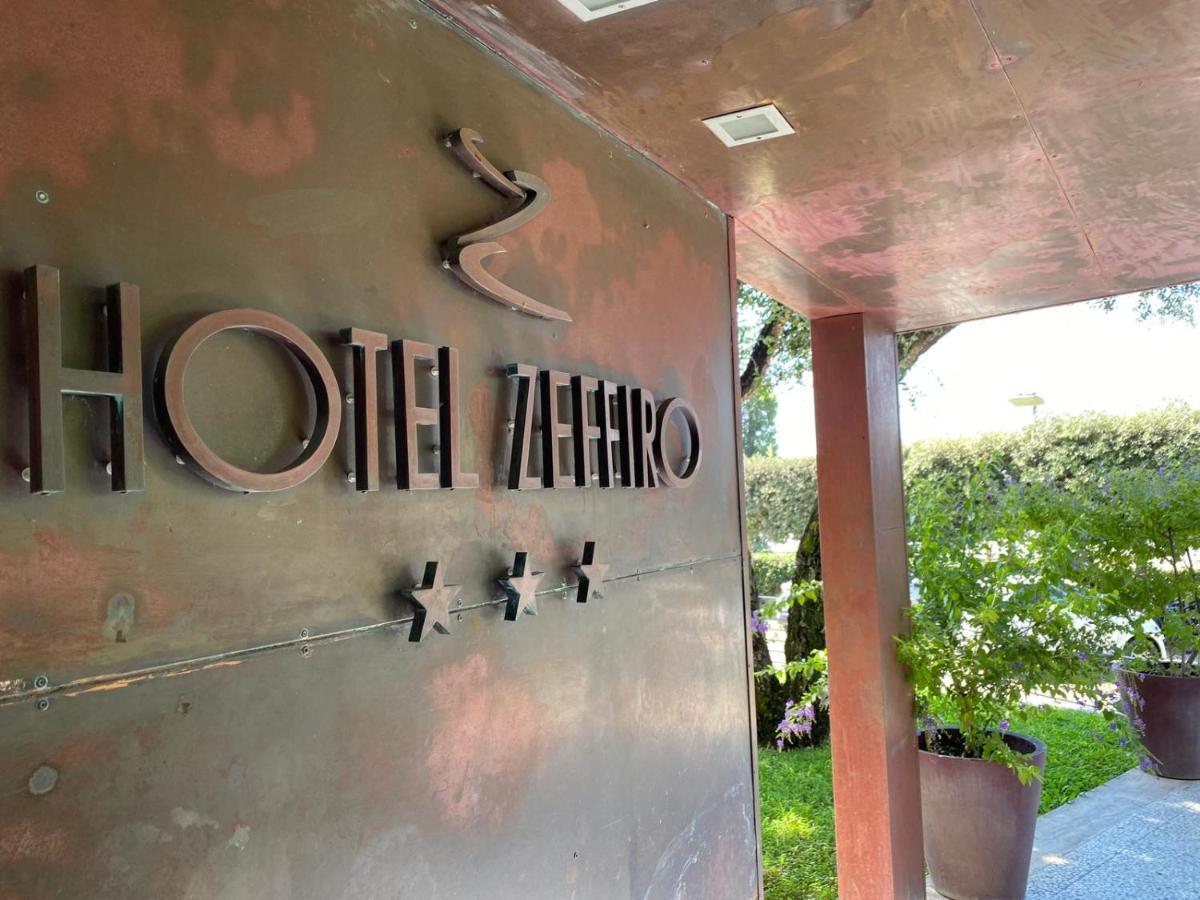 Hotel Zeffiro Сабаудиа Екстериор снимка